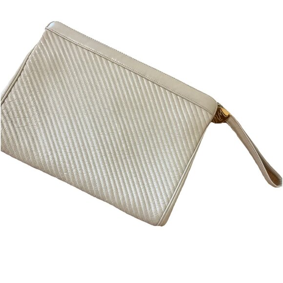 MORRIS MOSKOWITZ - Vintage - Off White Leather Clutch with Wrist Strap - Picture 1 of 10